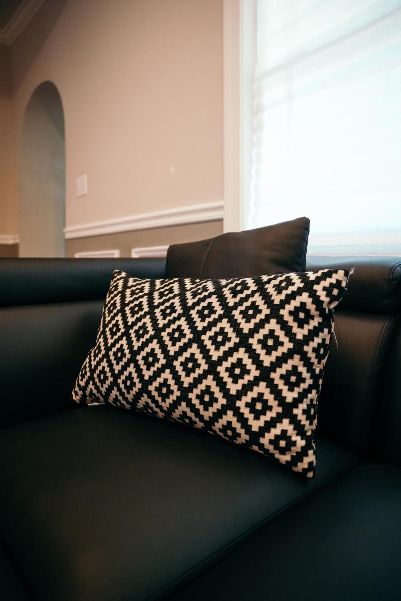 Charm City Luxury 4 Bedroom Brick Home بالتيمور المظهر الخارجي الصورة